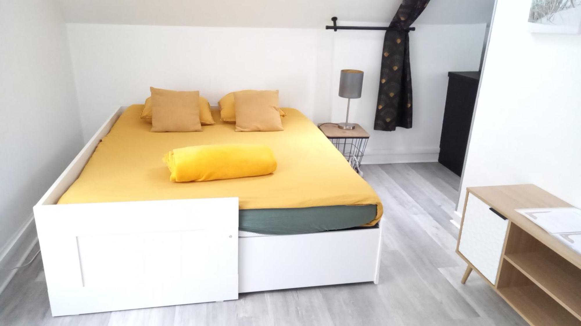Le Belle Vue St Marcel Apartment Laon Luaran gambar
